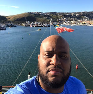 Meet your Posher, Robert